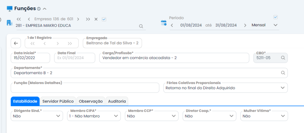 A imagem mostra a tela do sistema Makro no processo de como atribuir funções e departamentos corretos aos colaboradores.